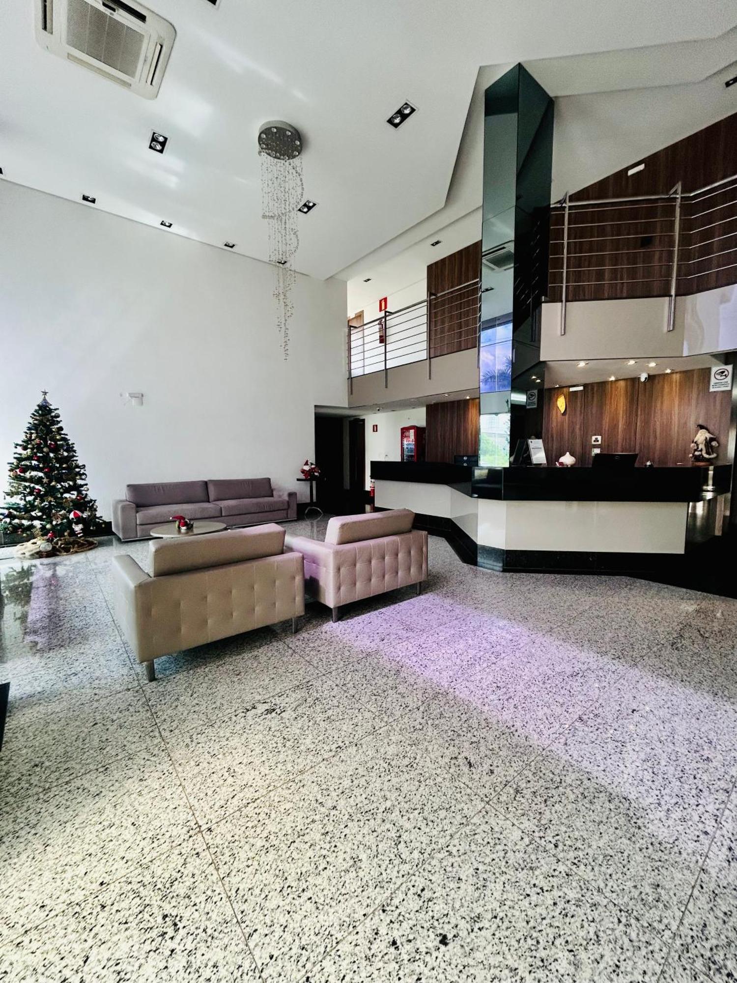 Liber Hotel Nova Serrana - Conforto Na Rota Da Br-262 Exterior photo